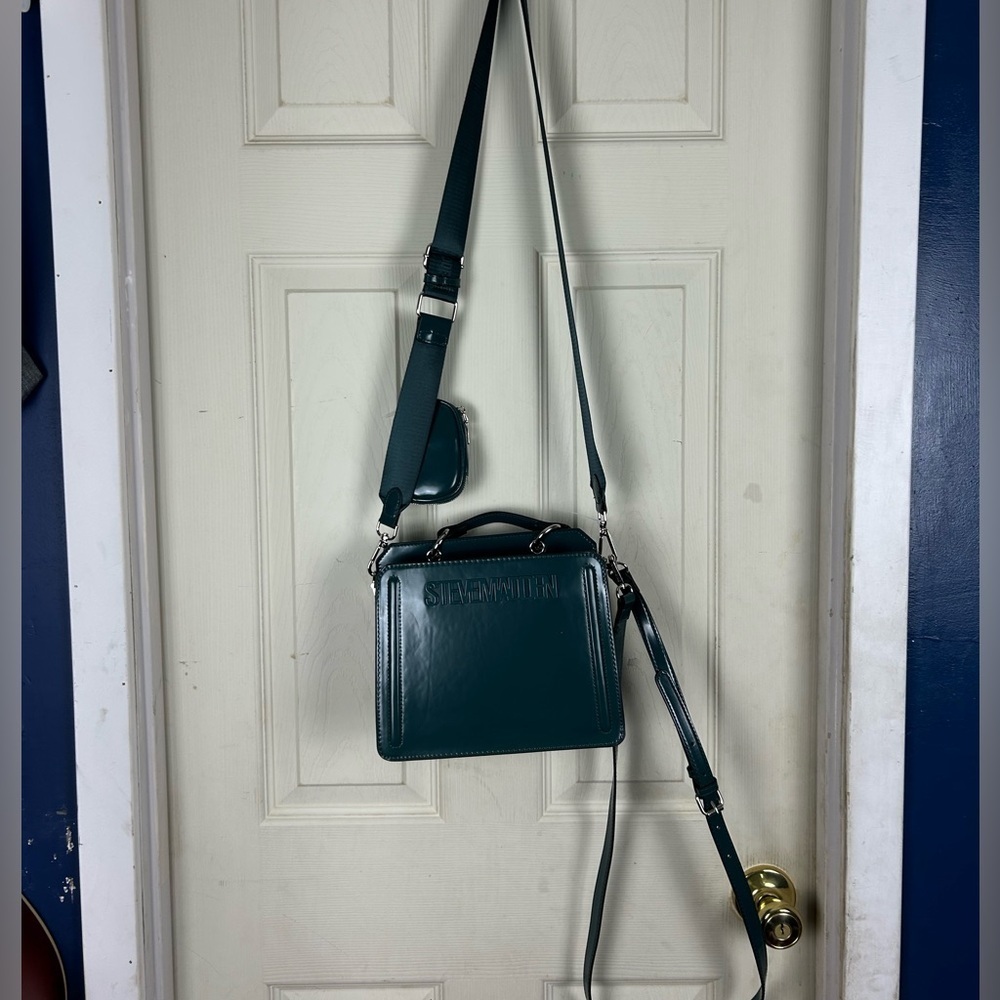 S and M black leather purse